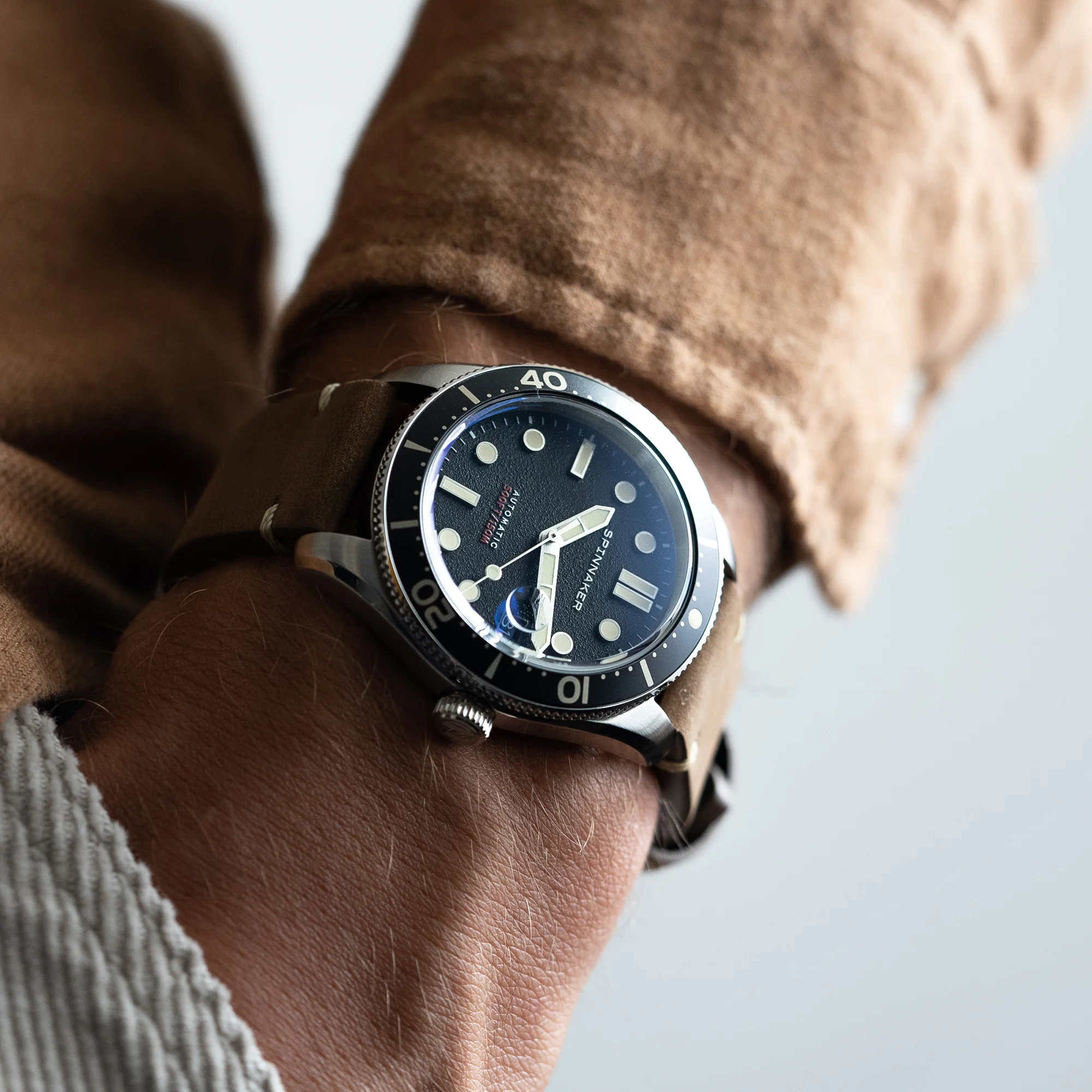 Anchor Black - Image 3