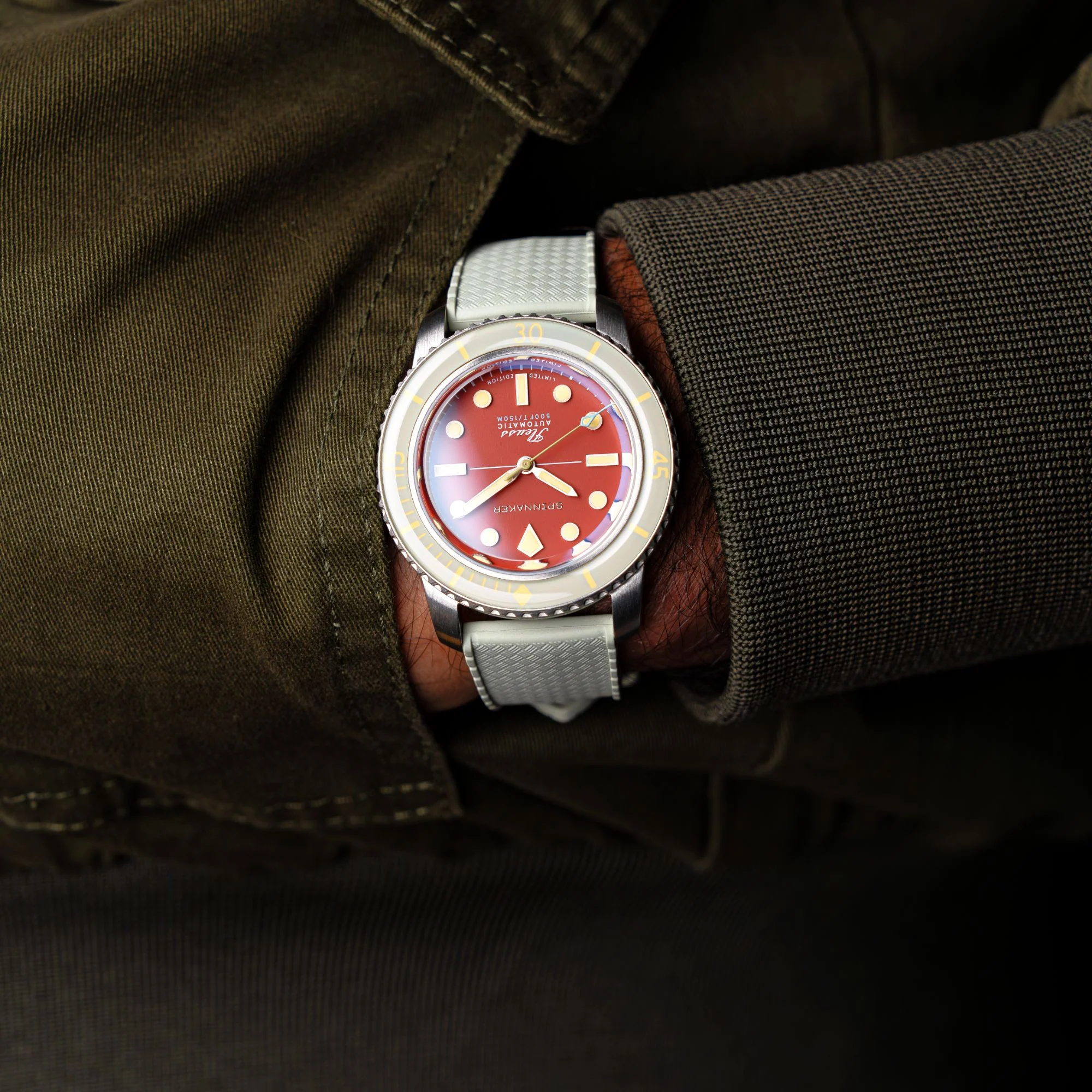 Coral Red - Image 6